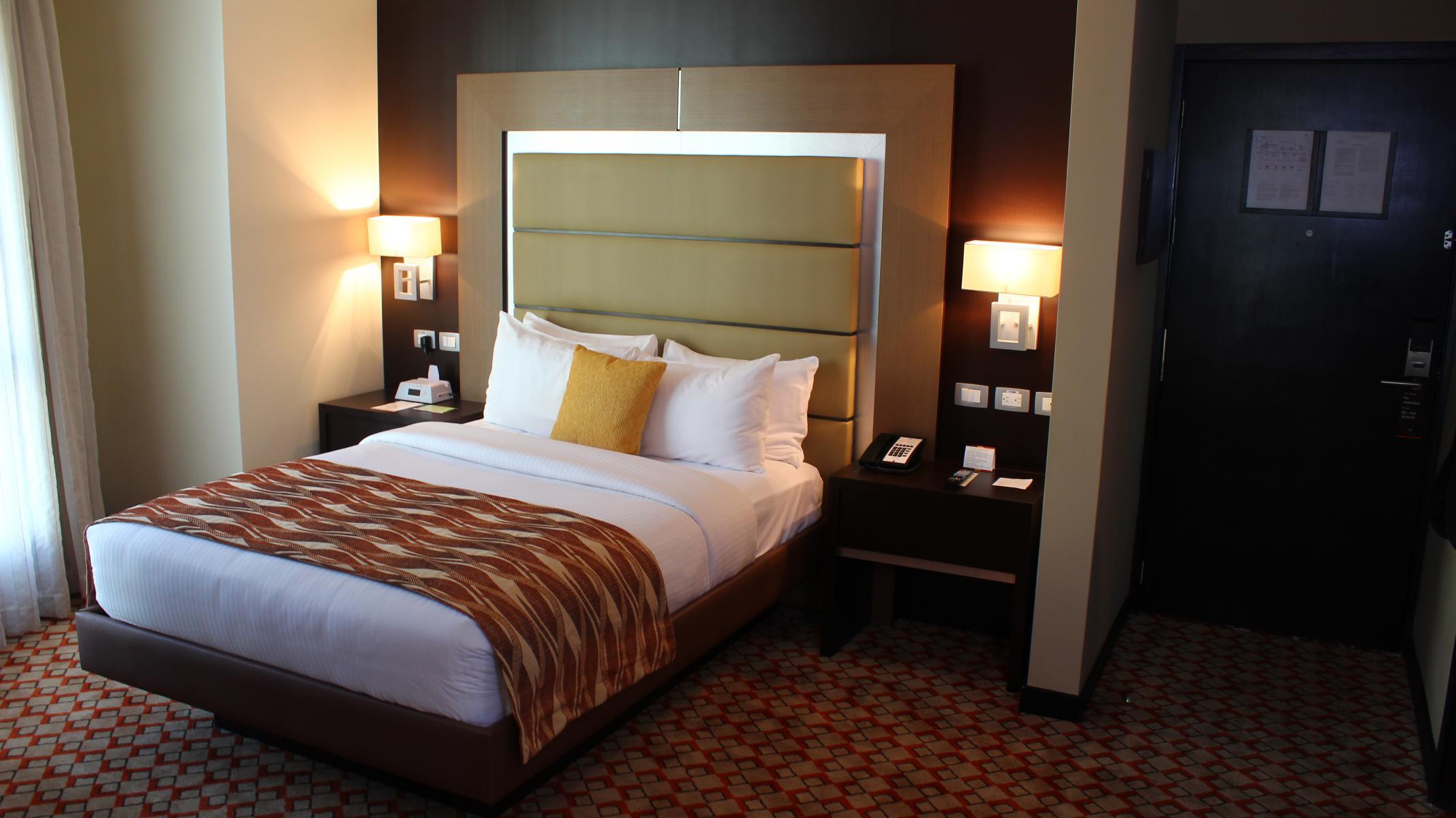 Waldorf Hotel 卡拉卡斯 外观 照片
