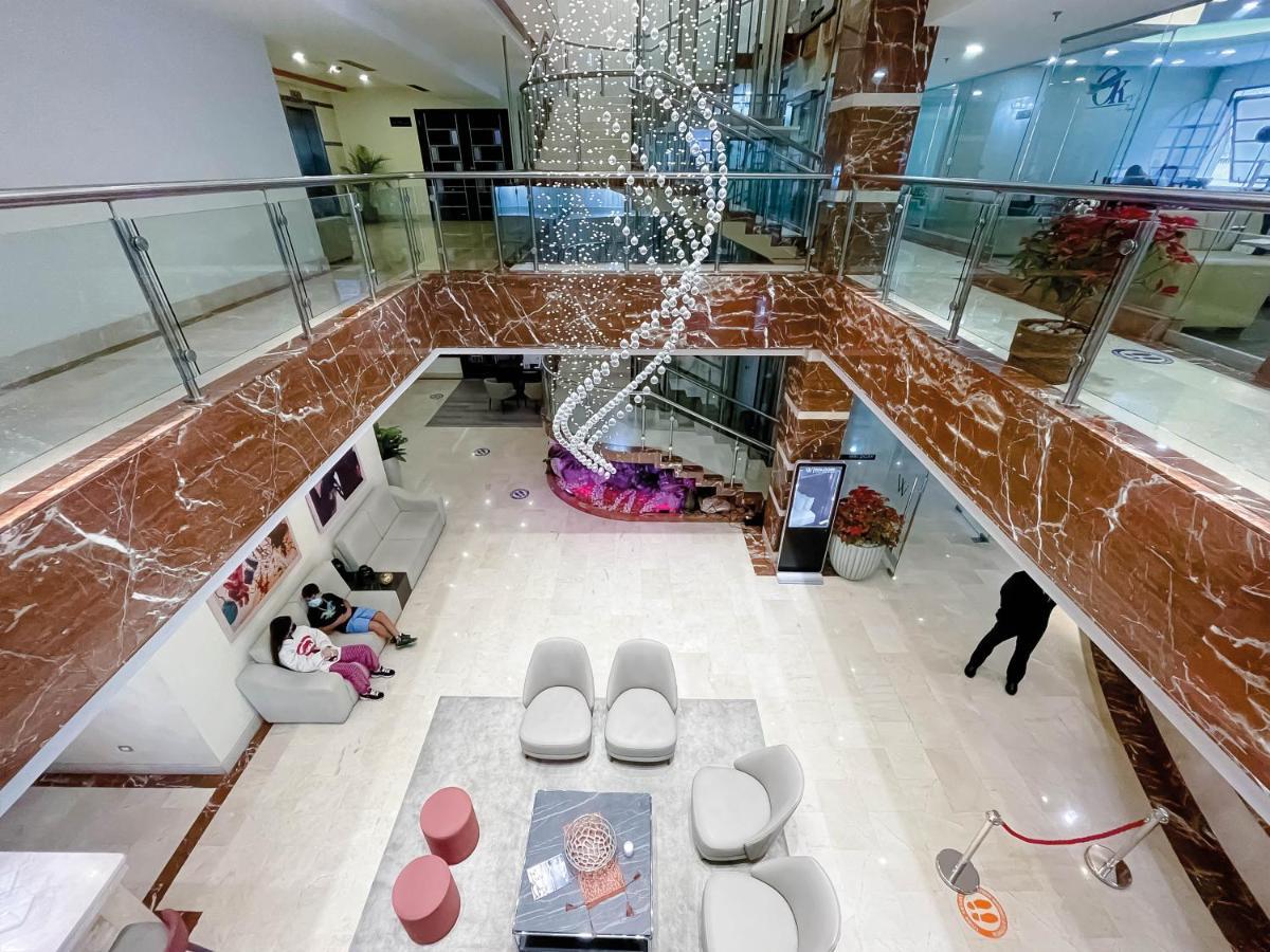 Waldorf Hotel 卡拉卡斯 外观 照片